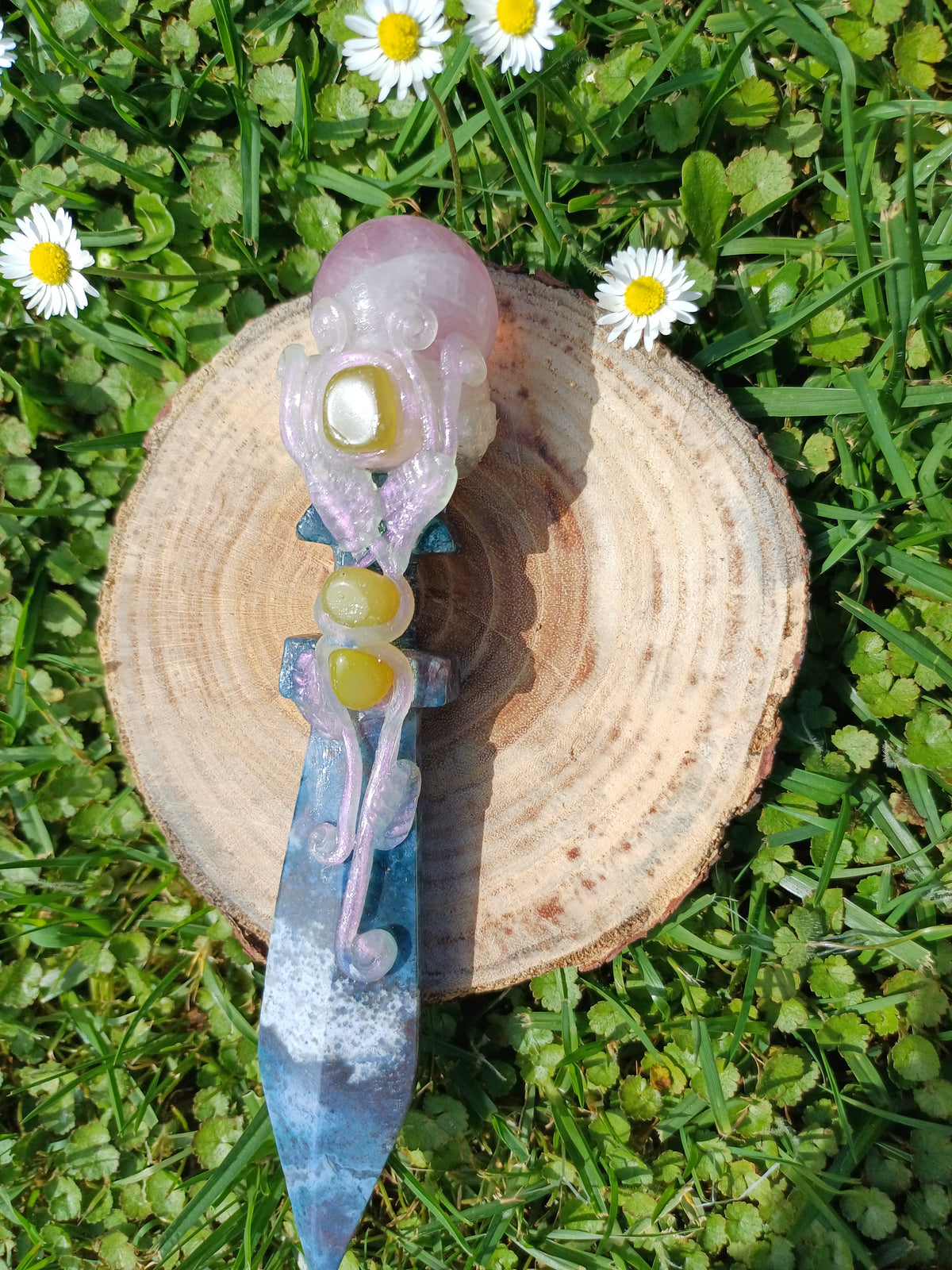 Crystal sphere-tipped dagger – Purple moss agate, rose quartz sphere