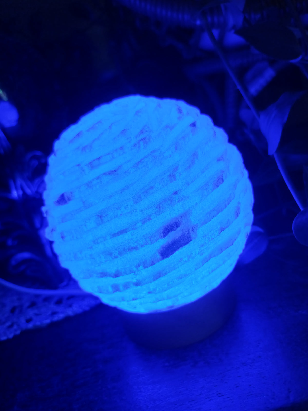 Colour-Changing Selenite Lamp, view 5