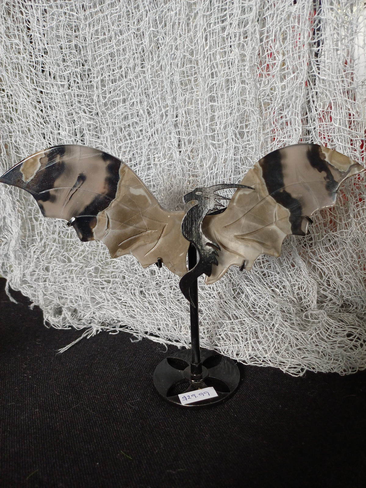Carved agate dragon wings – Browns and blacks