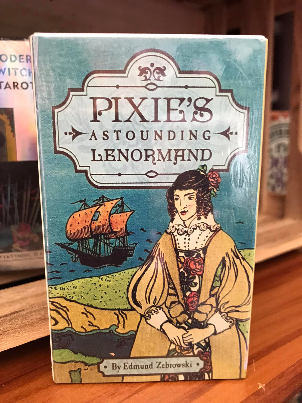 Mini tarot card deck – pixies astounding