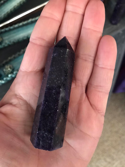Lepidolite tower – Small, 8 cm, 63 g