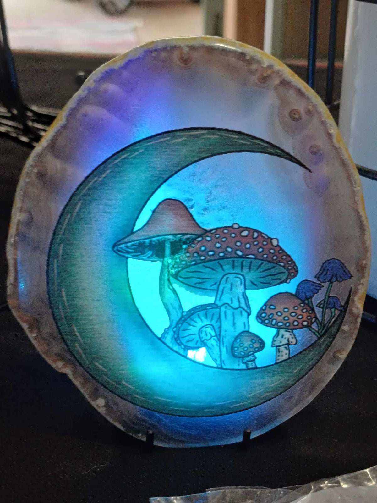 Agate Slice Light Stand, view 3