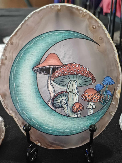 Painted agate slice – Teal crescent moon