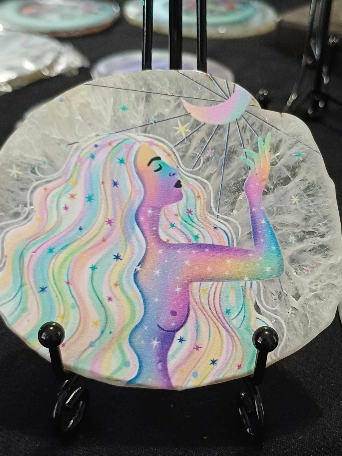 Painted agate slice – Rainbow goddess
