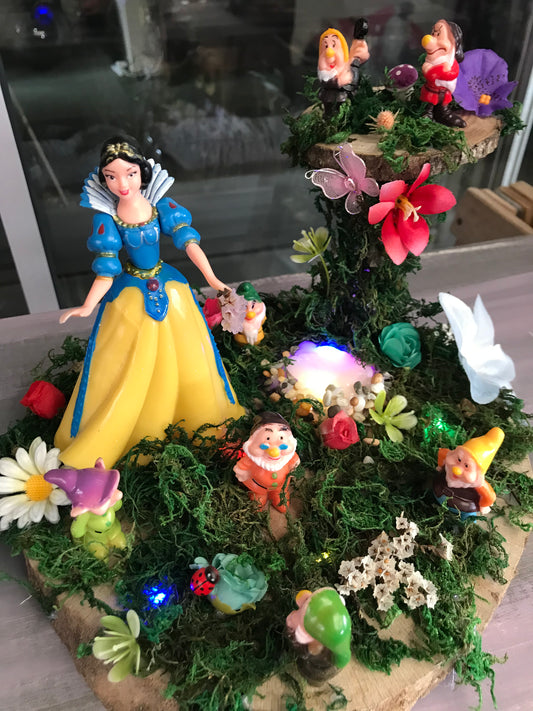 Snow White Fairy Tale Night Light
